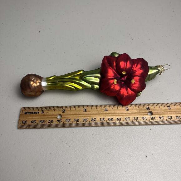 The Museum Collection Hand Blown Glass Poland Amaryllis Flowering Ornament Red - Picture 8 of 16